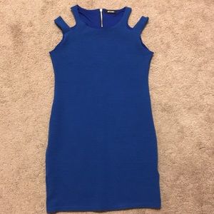 Cut out sleeve bodycon dress